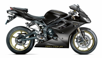 2012-Triumph-Daytona675